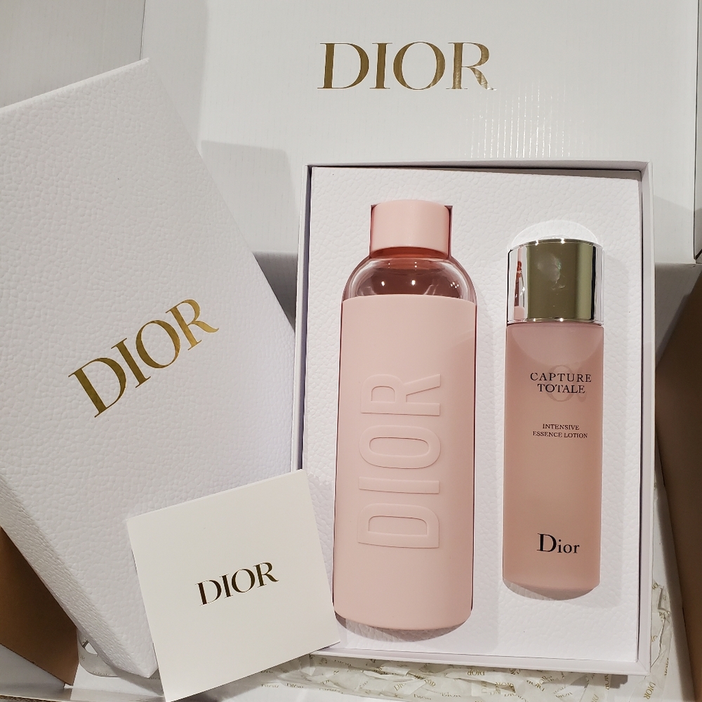 Dior Pink Water Bottle and Capture Totale Intensive Essence Lotion 5 oz Set
